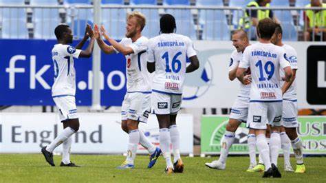 西甲综合：皇马逆转马略卡暂登榜首