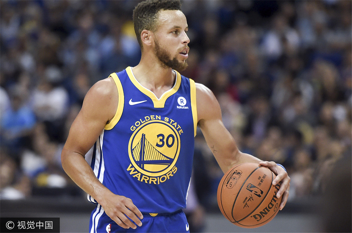 约基奇34+13威少两双詹姆斯18分 掘金大胜湖人.