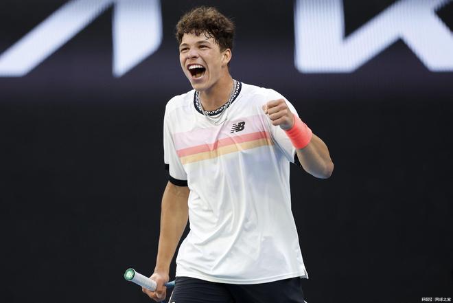 扎心！被问为何不排5后卫，努诺：阿森纳没前锋梅里诺踢那个位置.