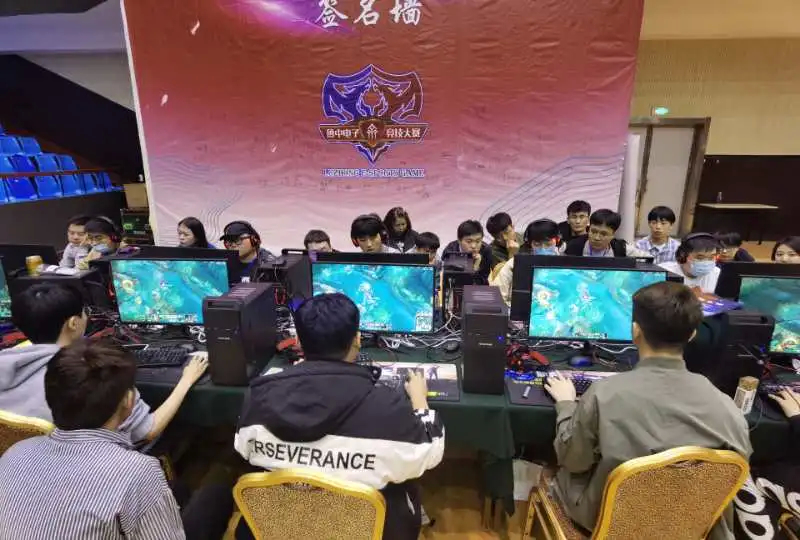 的实力和潜 的实力和潜