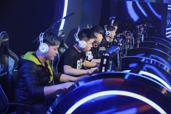 条款以及曼 条款以及曼